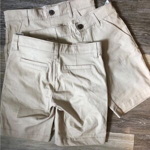 Old Navy - Girls school uniform Bermuda shorts khaki: Size 10